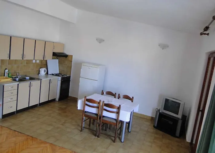 In - Sibenik Riviera 36075 Apartman